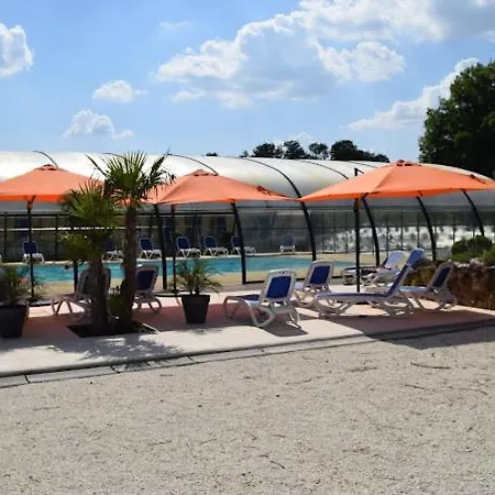 Camping Les Etangs De Plessac
