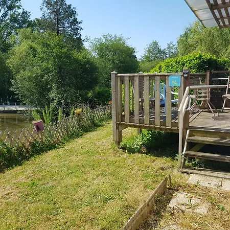 Parque de Campismo Camping Les Etangs De Plessac Saint-Felix-de-Bourdeilles